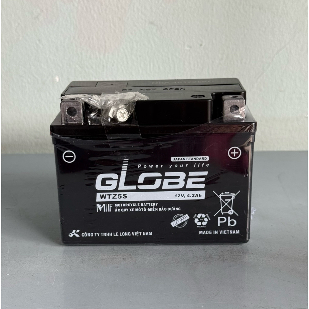 Bình acquy xe máy 12v khô miễn bảo dưỡng globe WTZ5S | 12V - 4.2ah