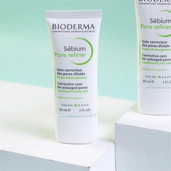 Kem Dưỡng Ẩm Da Kiểm Xoát Dầu Thừa Bioderma Sebium Pore Refiner 30ml/Kem Duöng Biodema Sébium Sensit