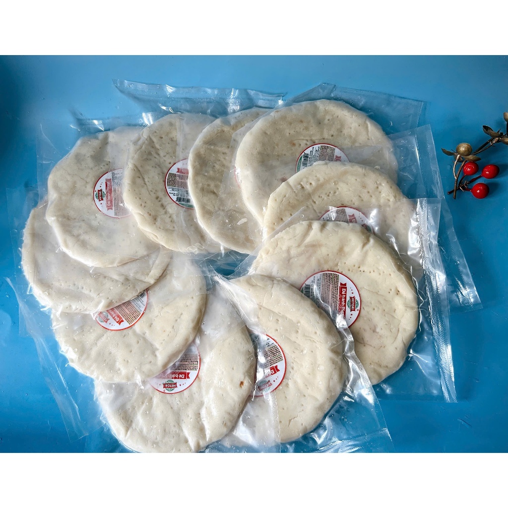 Đế bánh pizza đã nướng qua