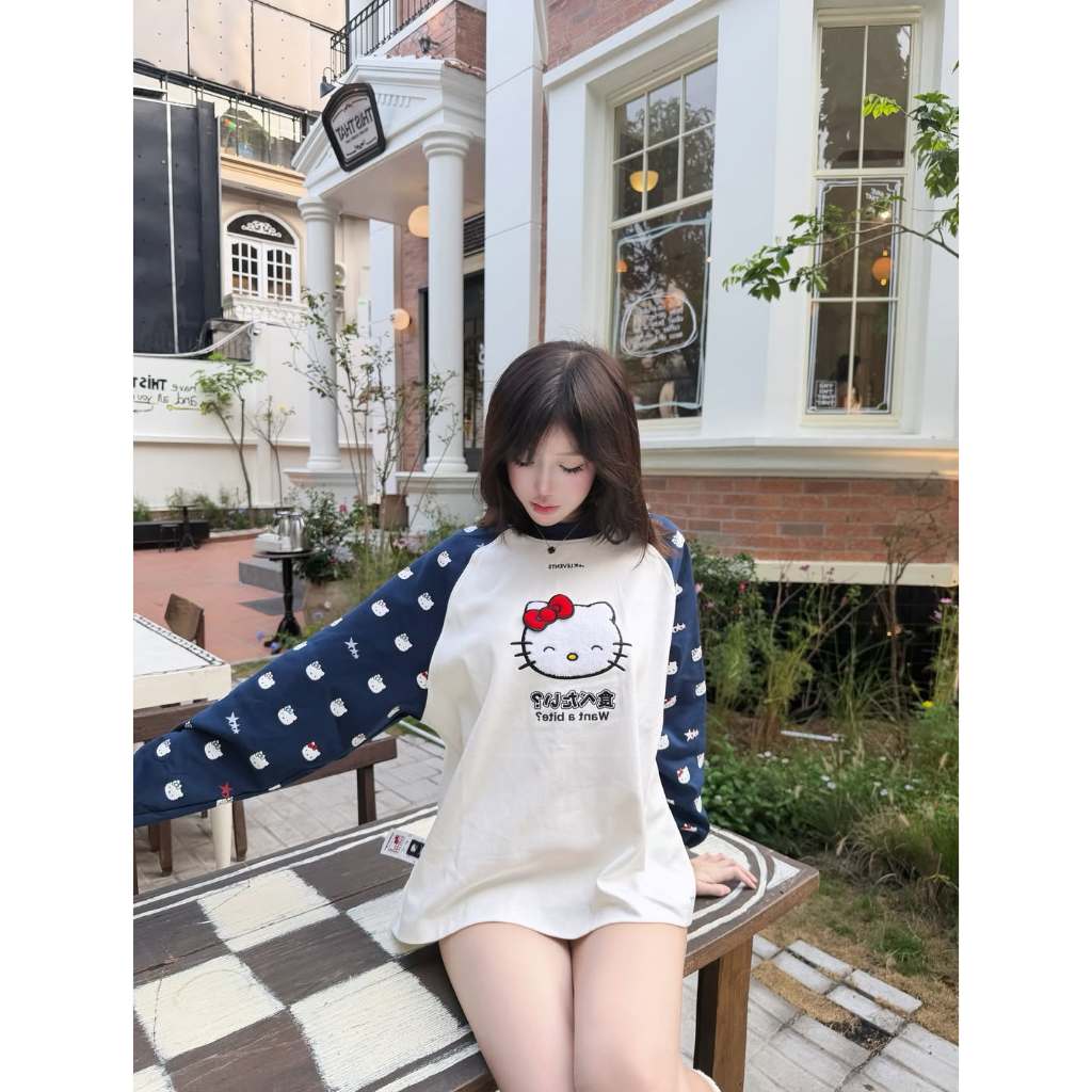 𝐋events 𝐱 𝐇ello 𝐊itty | Joy Icon Heavyweight Raglan Long Sleeve Boxy Tee / Navy