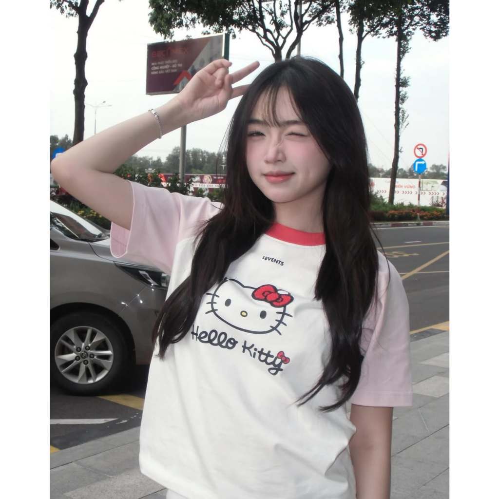 𝐋events 𝐱 𝐇ello 𝐊itty | Icon Raglan Regular Tee / Trắng x Hồng