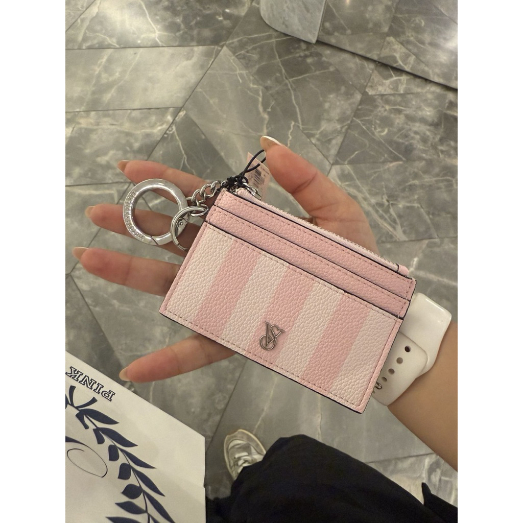 Chuẩn Auth Ví Victoria Secret chính hãng sọc hồng đựng thẻ card