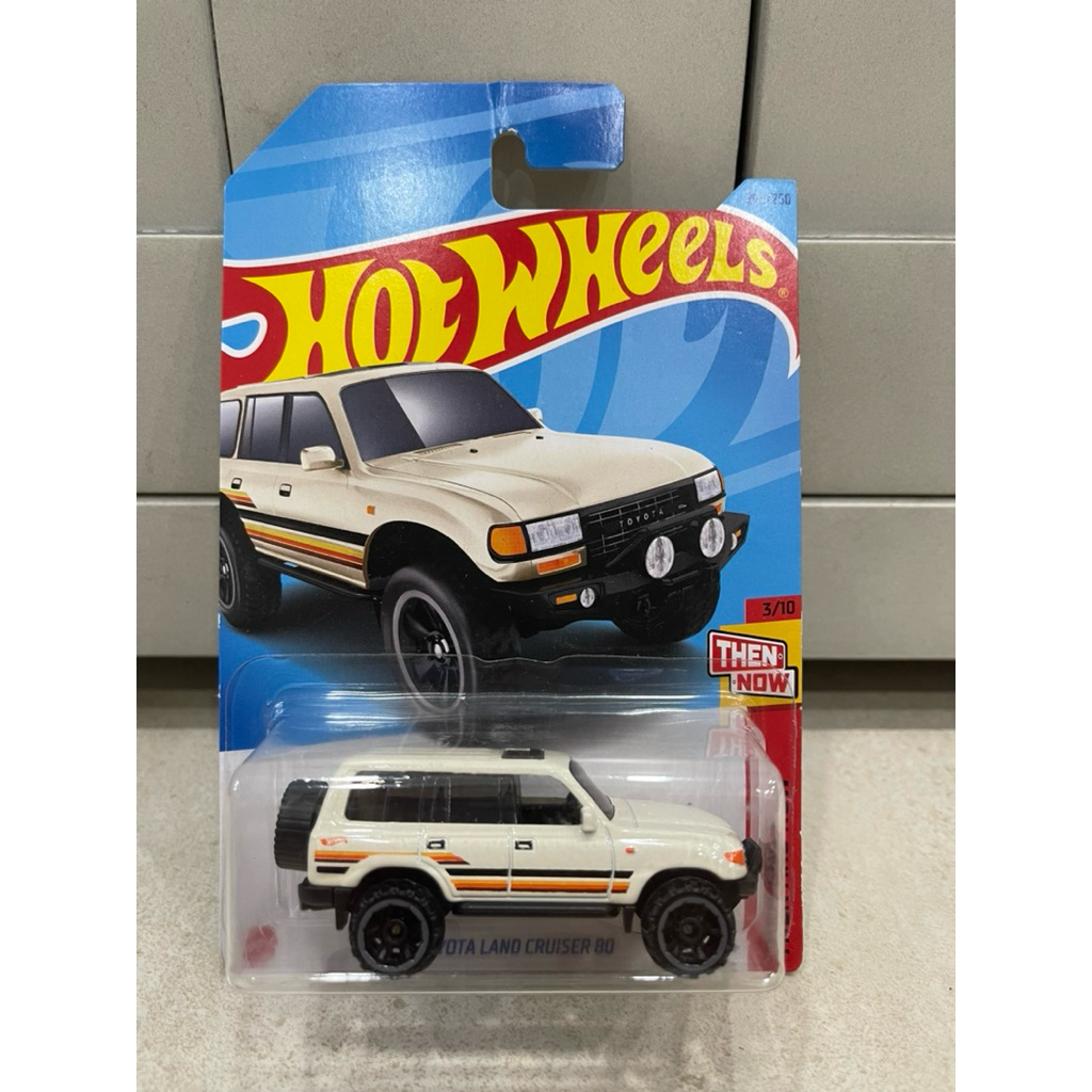 Xe mô hình đồ chơi cơ bản Hotwheels 1:64 - Toyota Land Cruiser 80 (card như hình)
