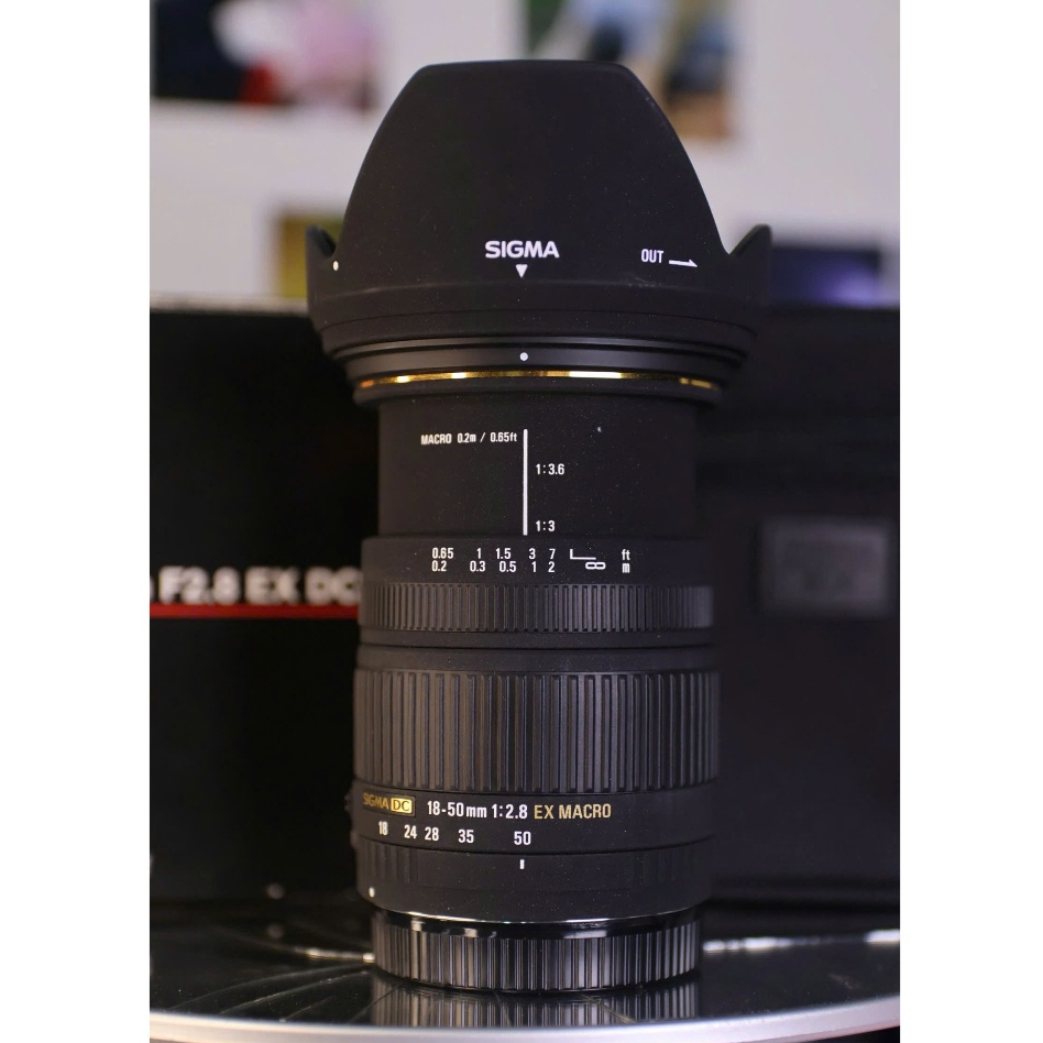Ống kính SIGMA AF 18-50mm F2.8 EX DC Canon ef (Lens đẹp - 99%) - Ống kính Canon EF