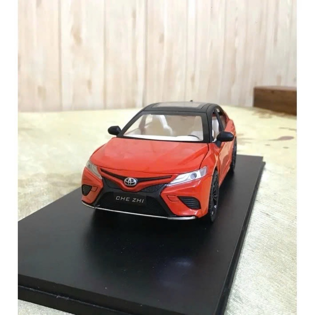 Xe mô hình TOYOTA CAMRY 1:24 - TOYOTA CAMRY Toàn thân hợp kim