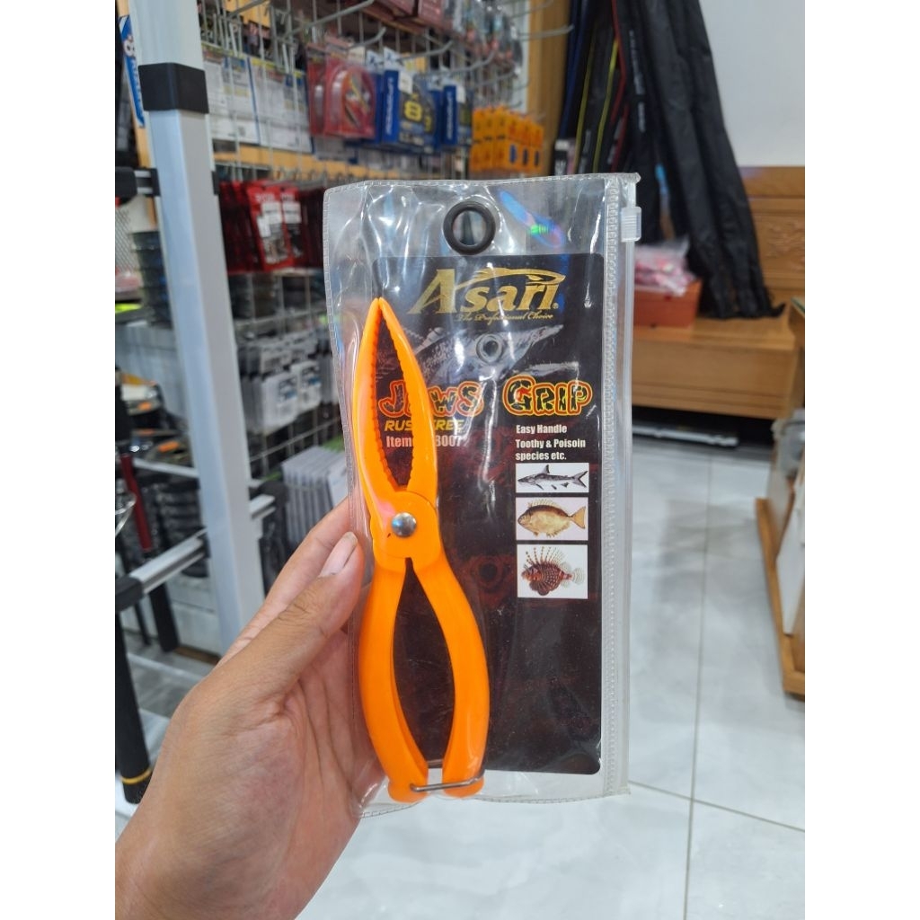 Kẹp cá Asari