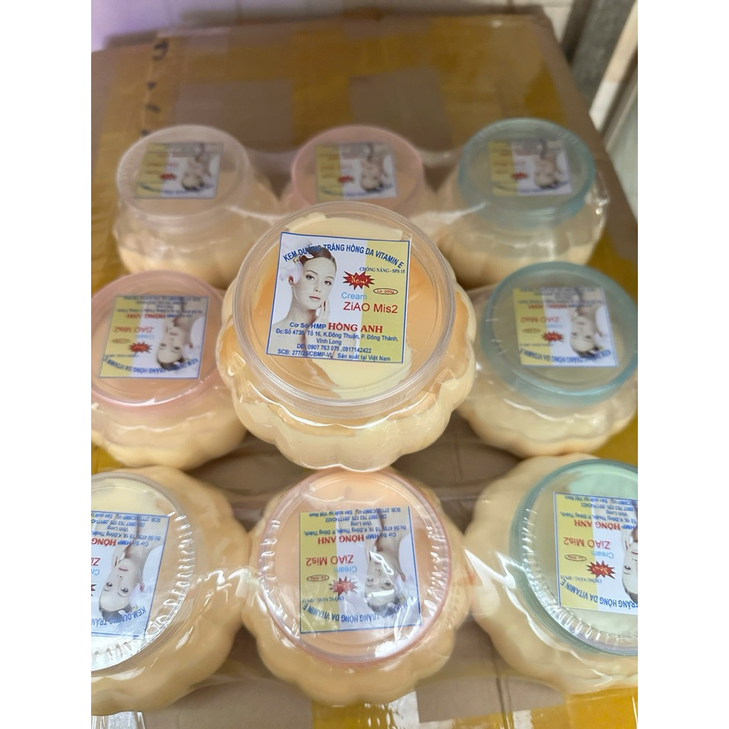 Kem Trái Bí Dưỡng Trắng Da ( 250g )