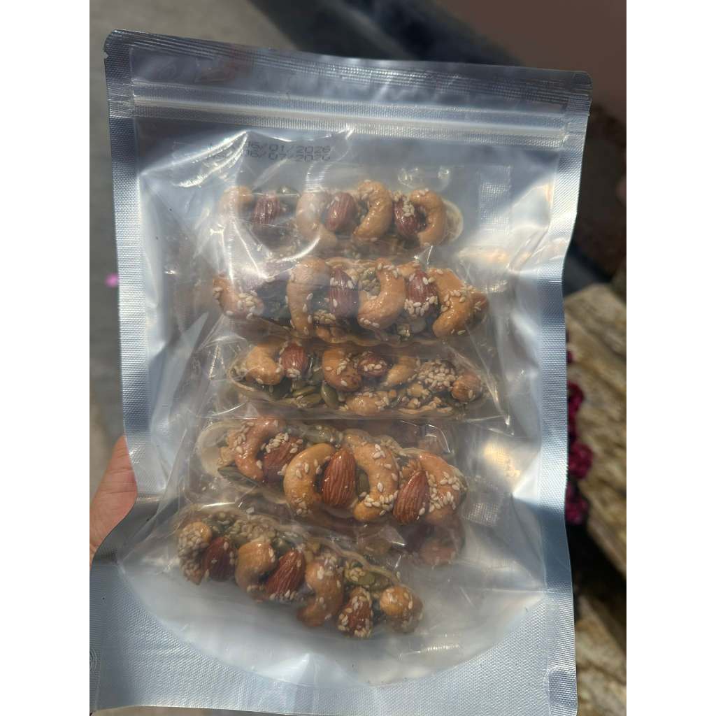 Bánh thuyền mix hạt - hiệu Mẹ Rô - 250g (bánh thuyền chở hạt)