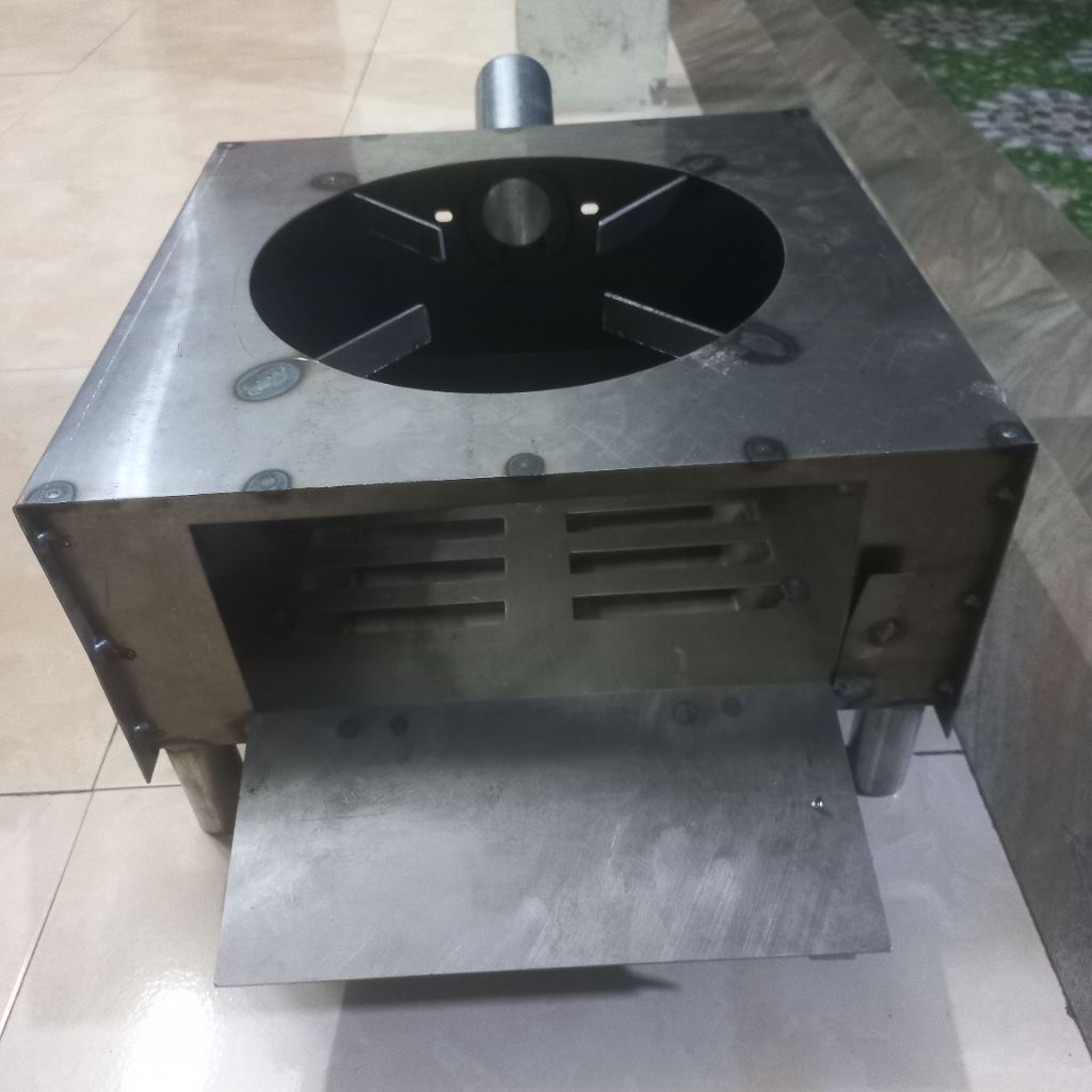 Bếp củi vuông 40x40 cm, trọng lượng 7.5kg