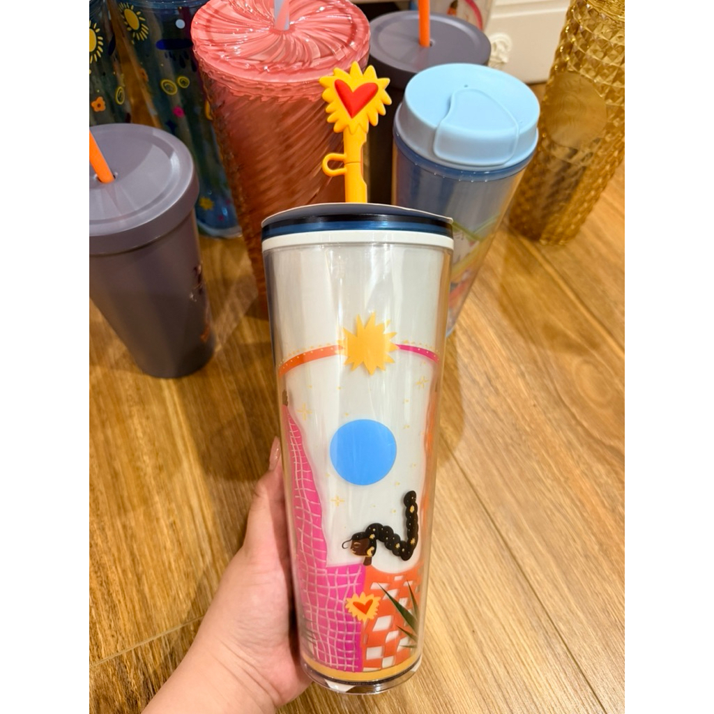 Starbucks Ly CCup with Heart Topper