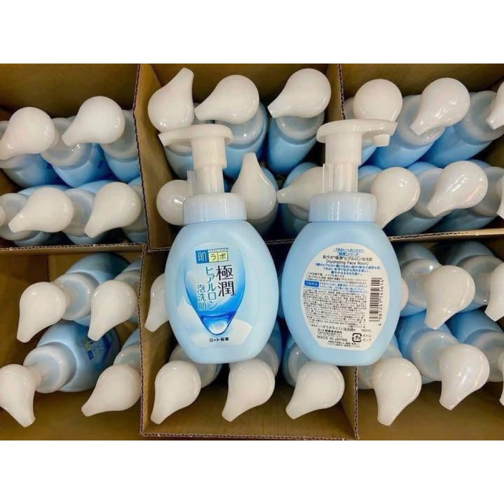 Sữa rửa mặt tạo bọt Hadalabo màu trắng