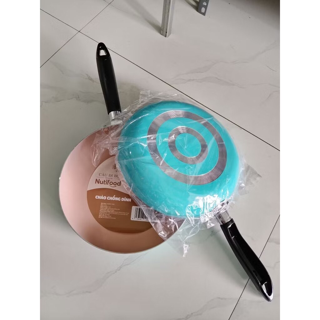 Chảo chống dính 24cm màu xanh dương greencook