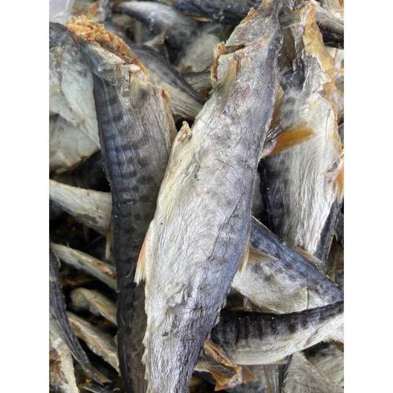 1kg cá thu khô vị hơi mặn