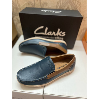 Giày mọi Clarks xanh navi phối viền nâu
