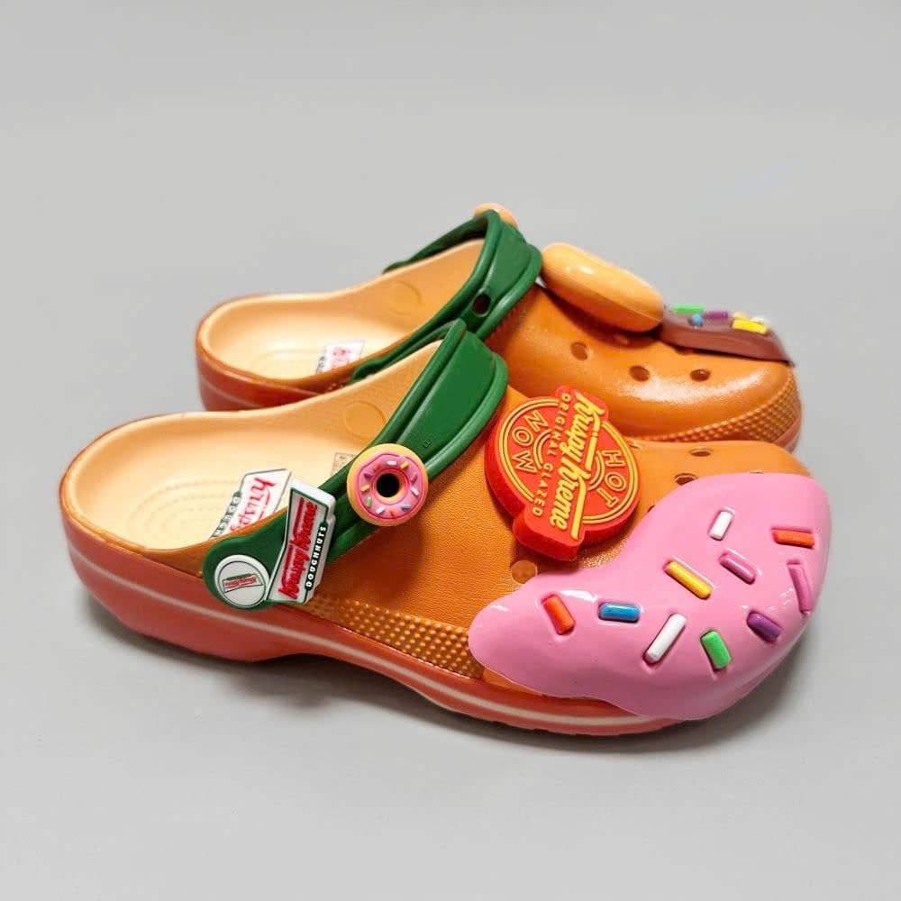 Dép sục Dinas classic Clog Bánh Donut Trang Trí Charm Ngộ Nghĩnh - Siêu Cute tặng kèm jibbitz,sticke