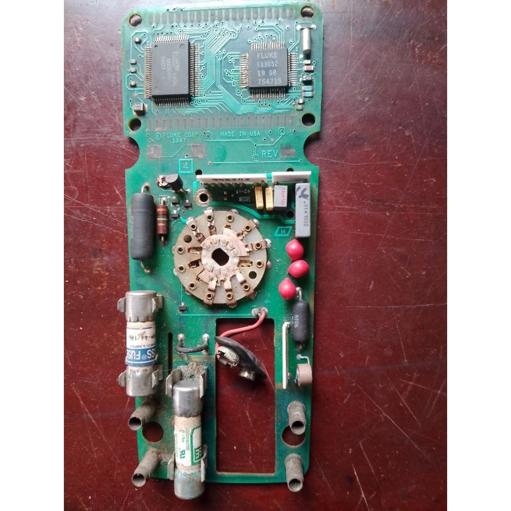 Mạch đồng hồ vạn năng Fluke 87V