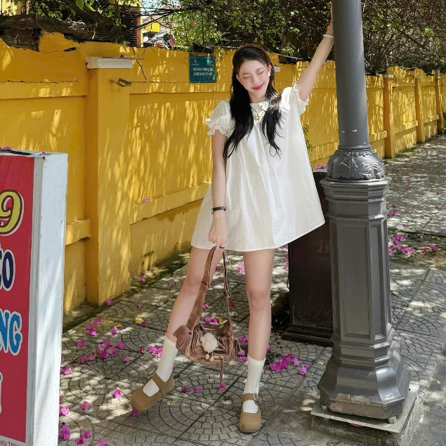 (KÈM QUẦN BẢO HỘ) Váy babydoll tay chuông dáng xoè bèo cổ Hoian Dress | BigBuy360 - bigbuy360.vn