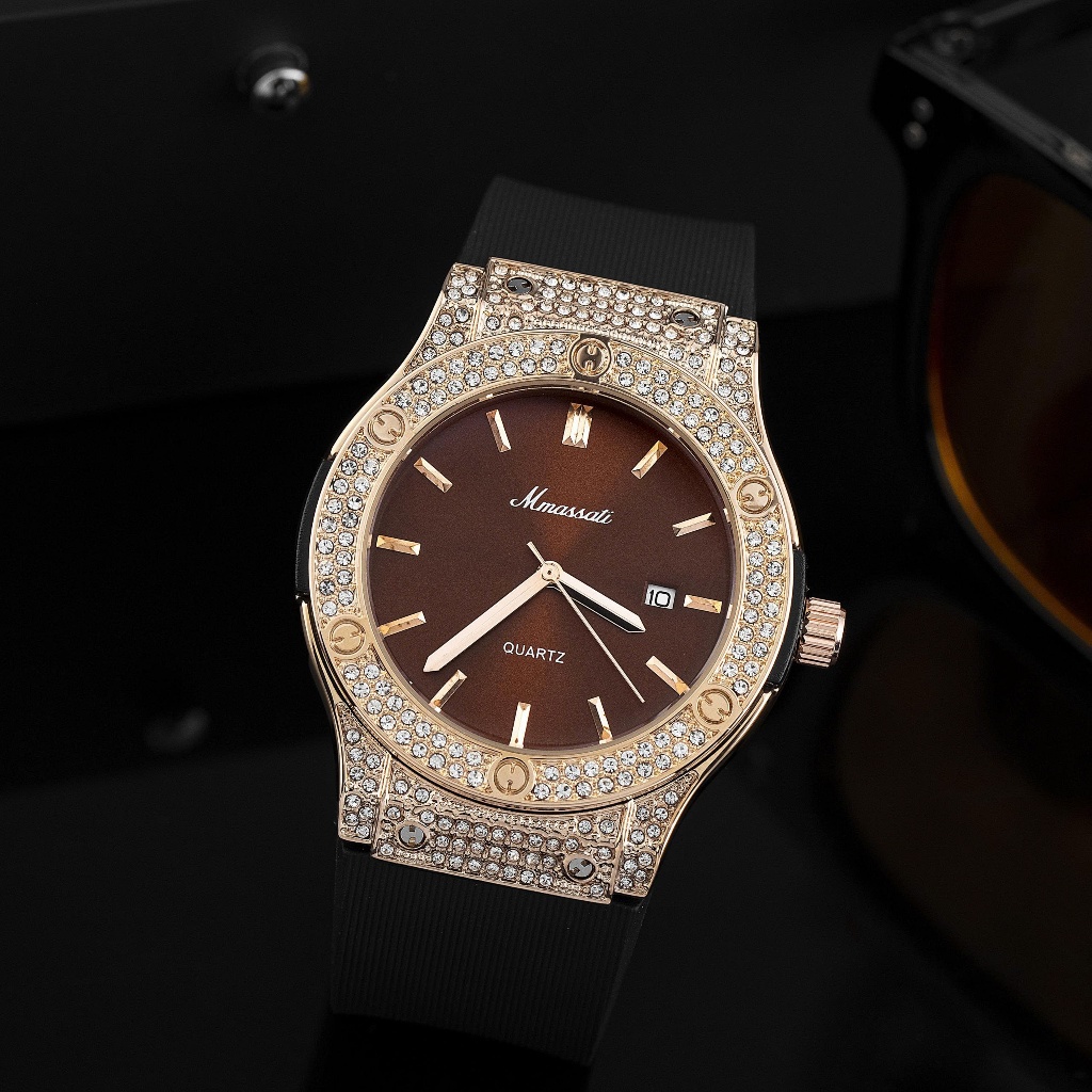 Đồng Hồ Nam Mmassati Bộ Máy Pin Mặt Nâu Đính Đá Sang Trọng Viền Vàng Hồng Lấp Lánh Dây Silicon Bộ Kh