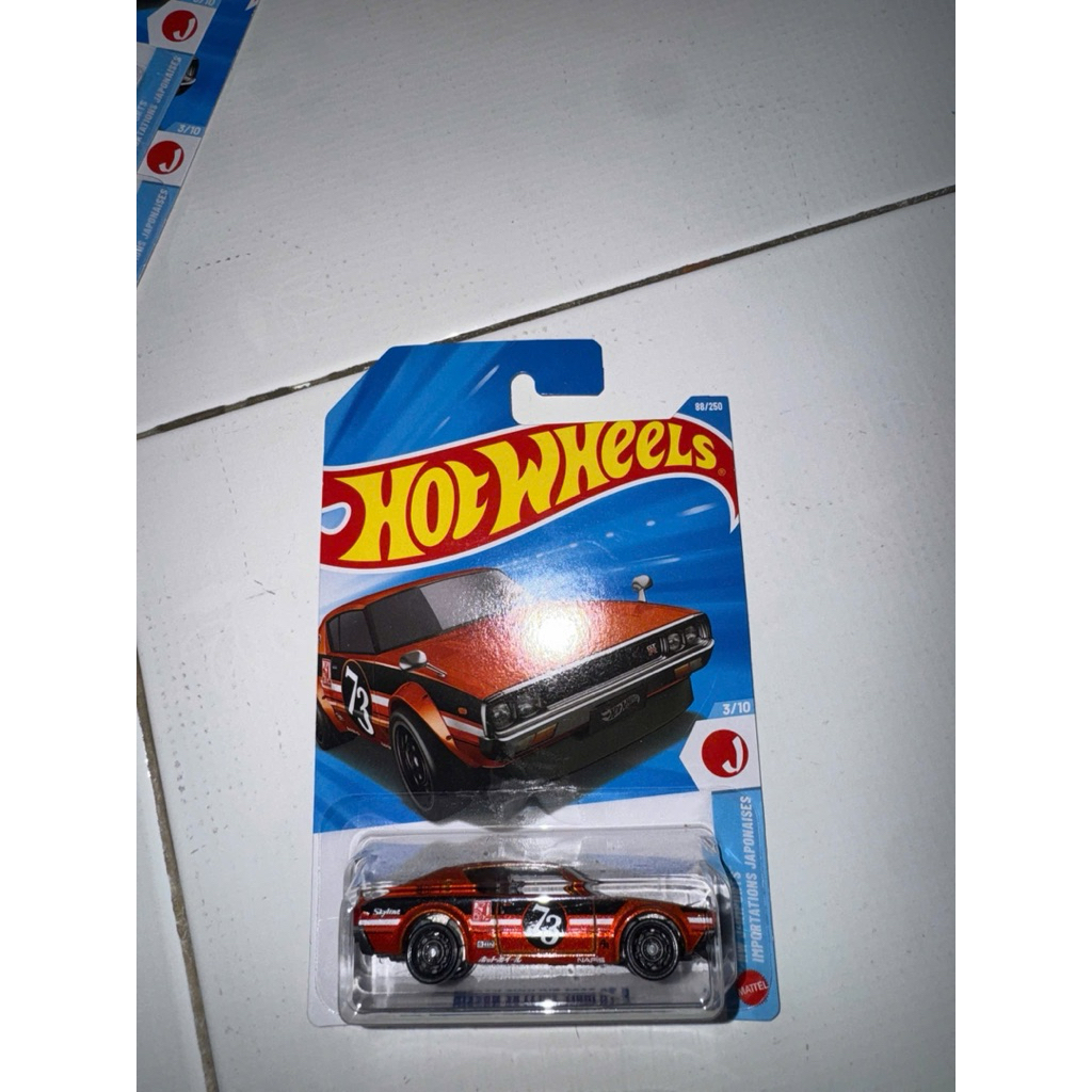 HOT WHEELS NISSAN SKYLINE 2000 GT-R