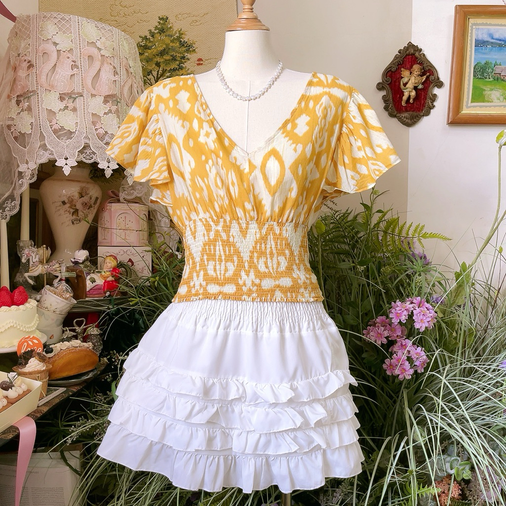 Áo xô vàng hoạ tiết Dakota