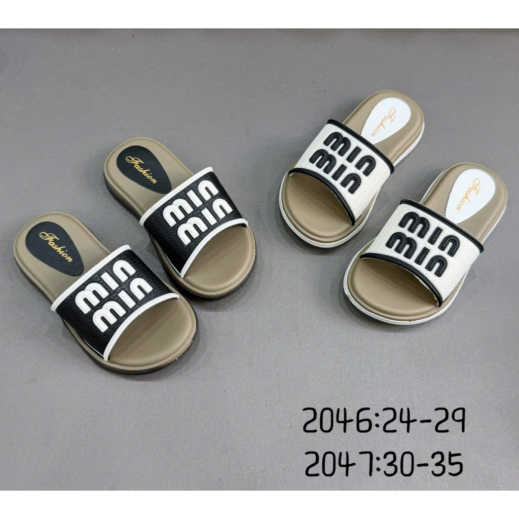 Dép lê thời trang Miu Miu đế dẻo chống trơn cho bé gái mã 2046