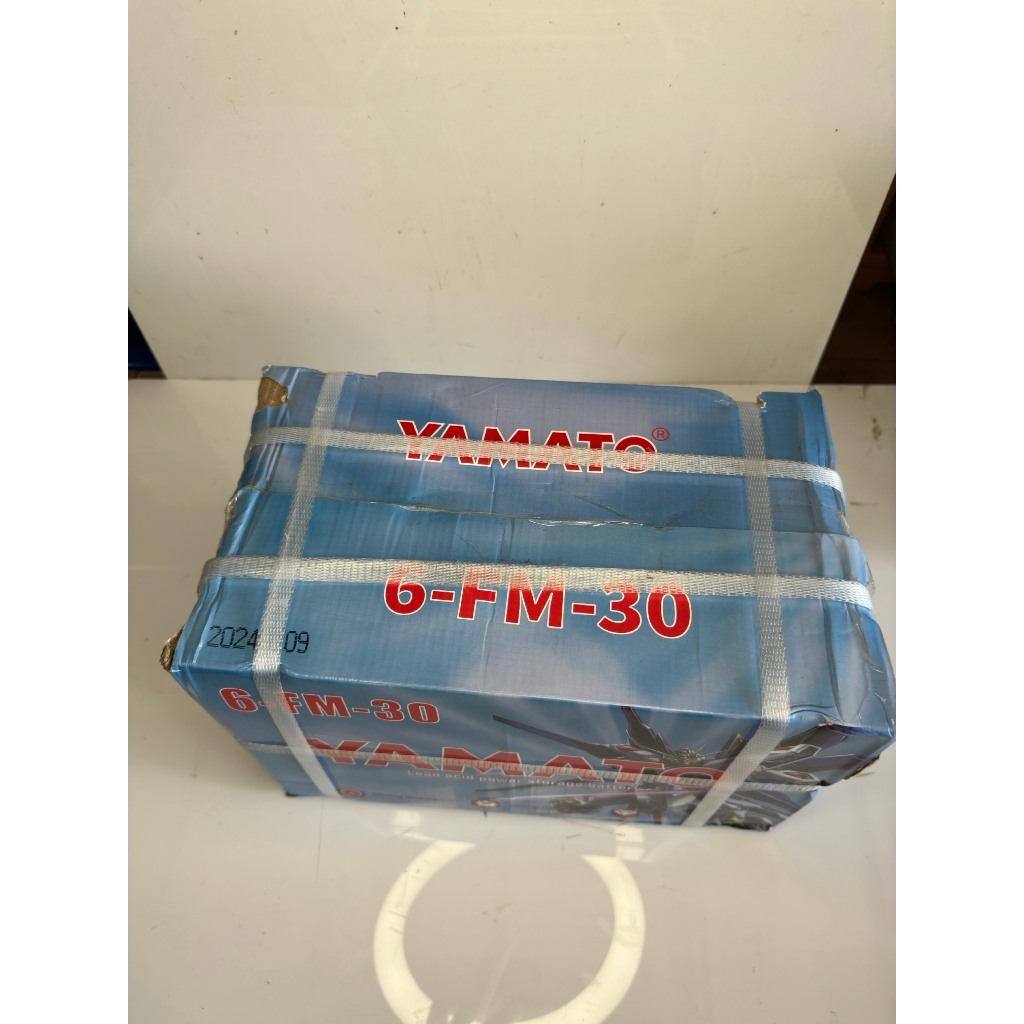 Sét 4 bình 12v-30Ah; acquy quy Yamato YMT-12-30 dùng cho xe máy điện,bh 12th,Nhật Bản.