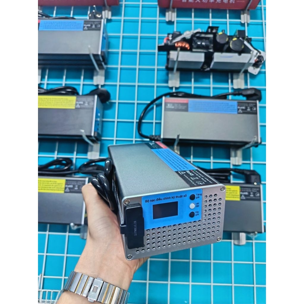 Sạc nhanh cho Evo 200, Feliz S, Evo Grand, Feliz 2025...