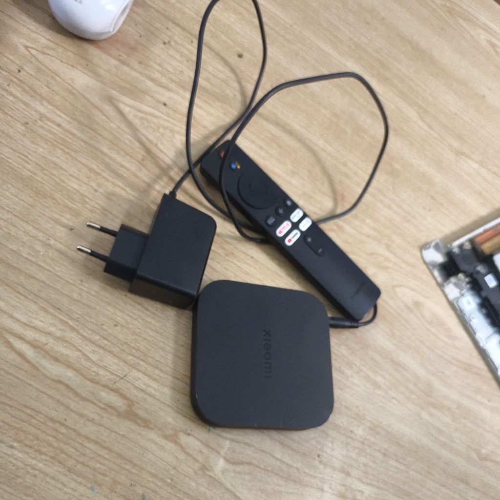 Android TV Box Mibox S Xiaomi 4K Gen 2 Quốc Tế MDZ-28-AA – Điều Khiển Bằng Giọng Nói