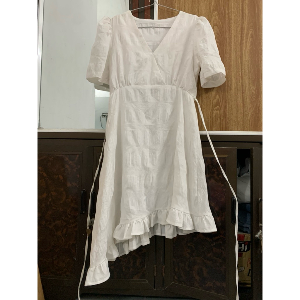 pass váy trắng xinh đi chơi đi date