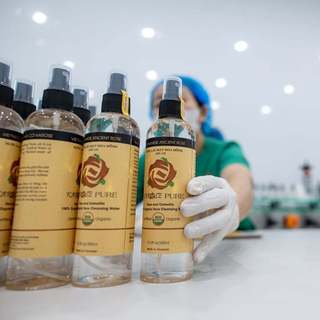 Nước lau mặt hoa hồng Karose Pure 300ml