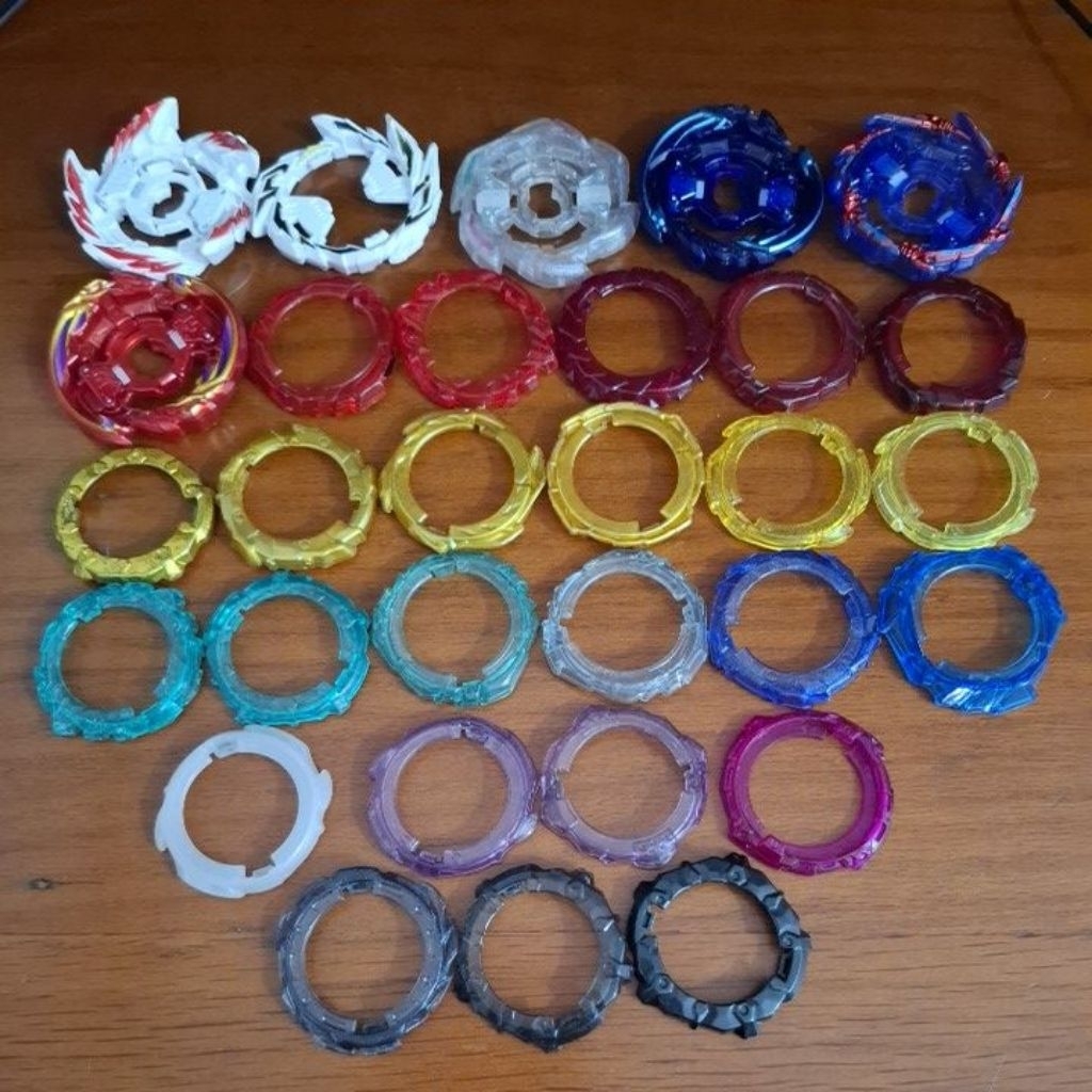 Lẻ Frame, Gear con quay Beyblade