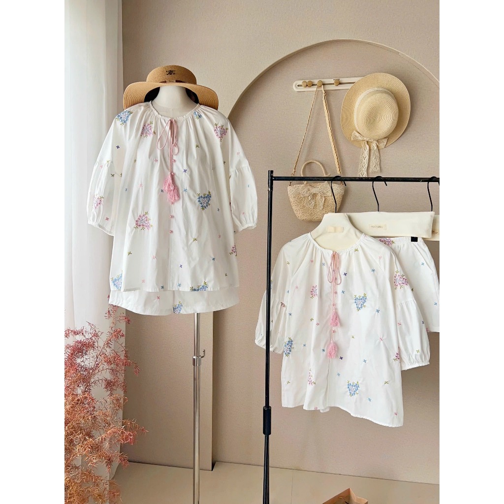 Set đồ nữ Mataso vải thô thêu hoa thoáng mát , Bộ đồ nữ áo tay lỡ cúc đinh ngọc kèm quần short cạp chun thời trang HEBE | BigBuy360 - bigbuy360.vn