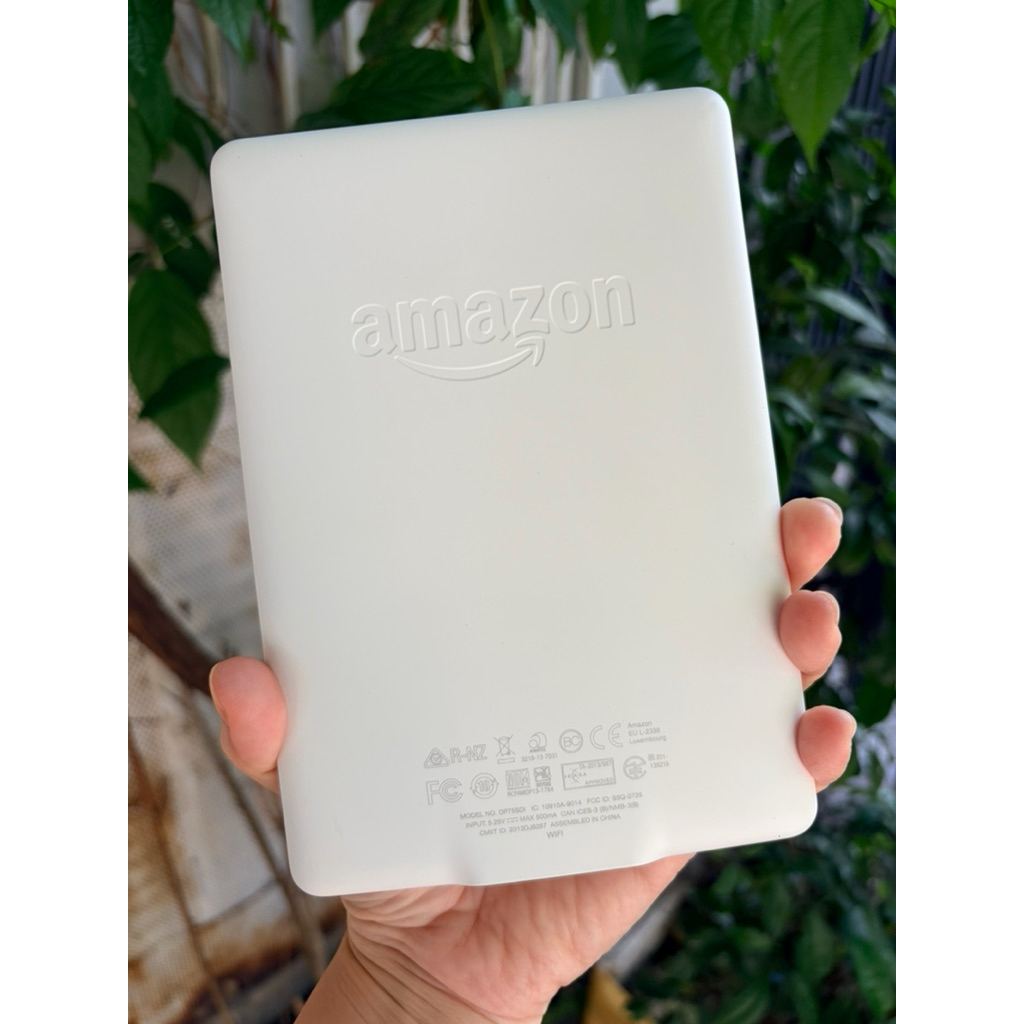 Used 98% Kindle paperwhite 3-7th generation màn hình 6 inch 4gb nhỏ gọn