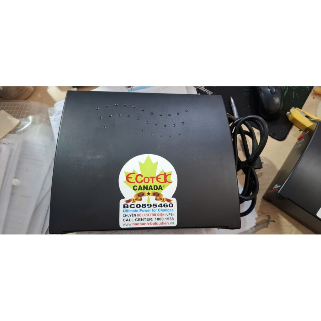 Bộ Lưu điện tích điện UPS Santak TG-1000 ECOTEK Canada (used, gần như mới).