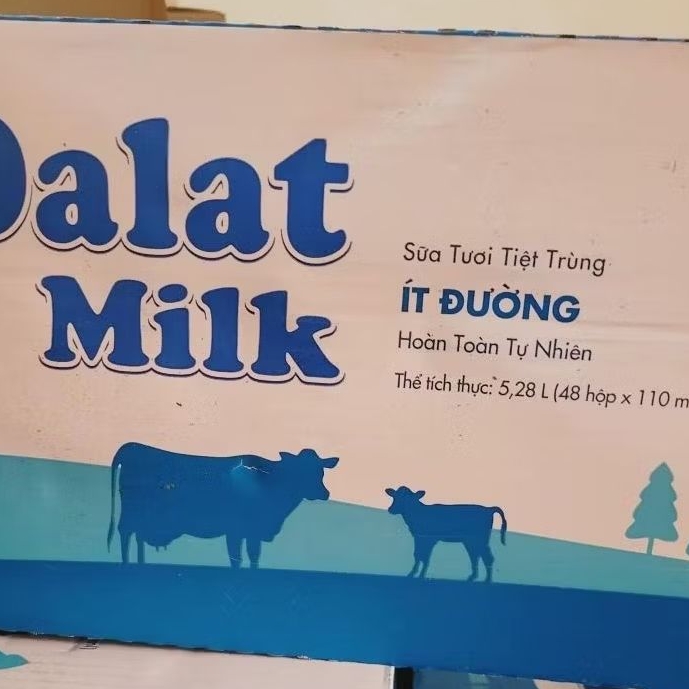Thùng sữa Dalat milk hộp 110ml ít đường (48 hộp *110ml)