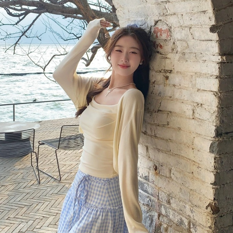 Áo khoác cardigan thun giấy mỏng dài tay nữ tay dơi phong cách basic 24Feb.studio A0006 | BigBuy360 - bigbuy360.vn