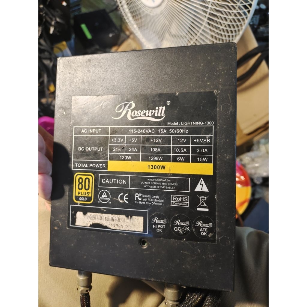 nguồn rosewill 1300w 80plus gold
