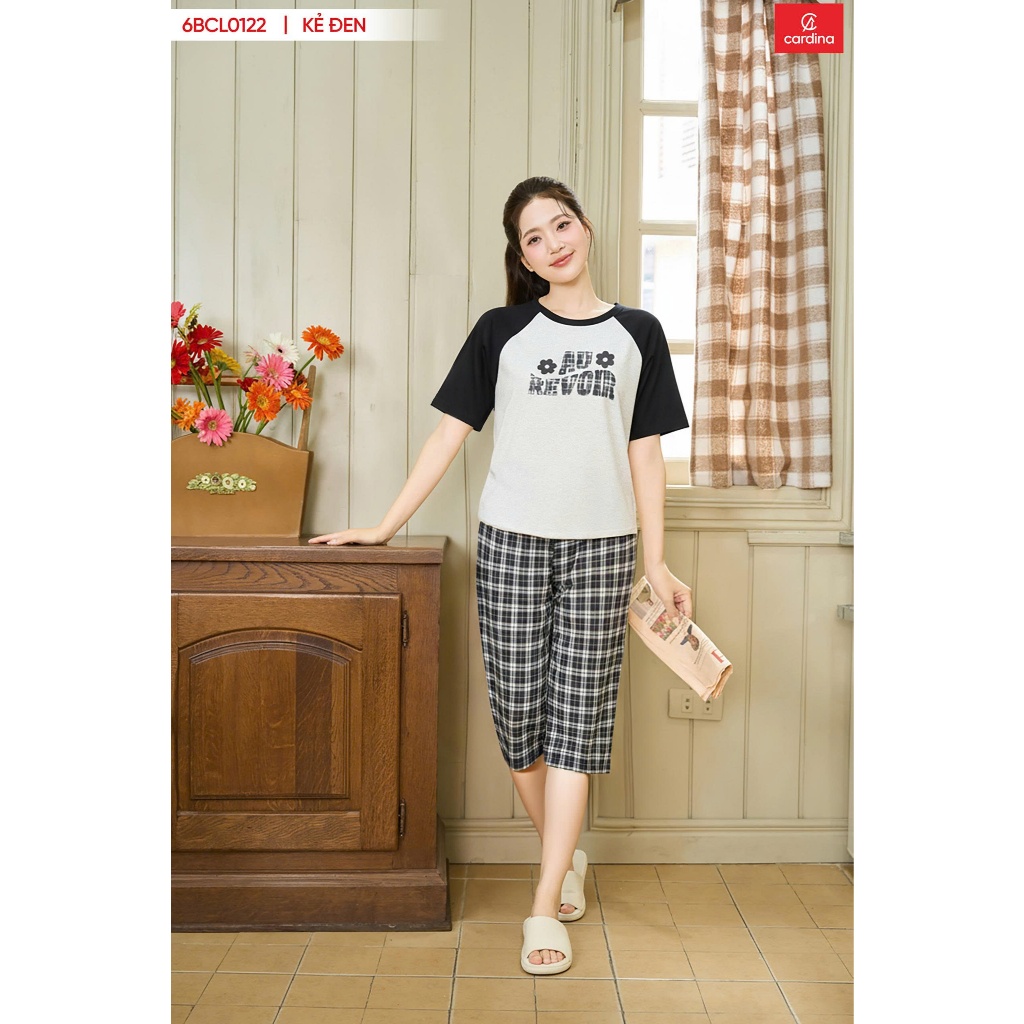Đồ bộ nữ, bộ mặc nhà CARDINA chất cotton cổ tròn phối tay màu quần lửng kẻ 6BCL01