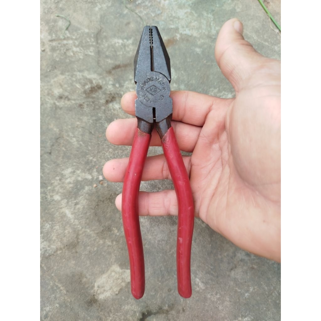 Kìm điện TRADE MARK size 19cm