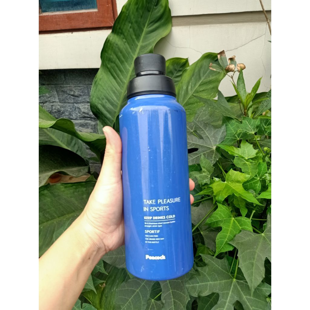 Bình giữ nhiệt Peacock thể thao 800ml – giữ lạnh tốt, nắp vặn tiện dụng