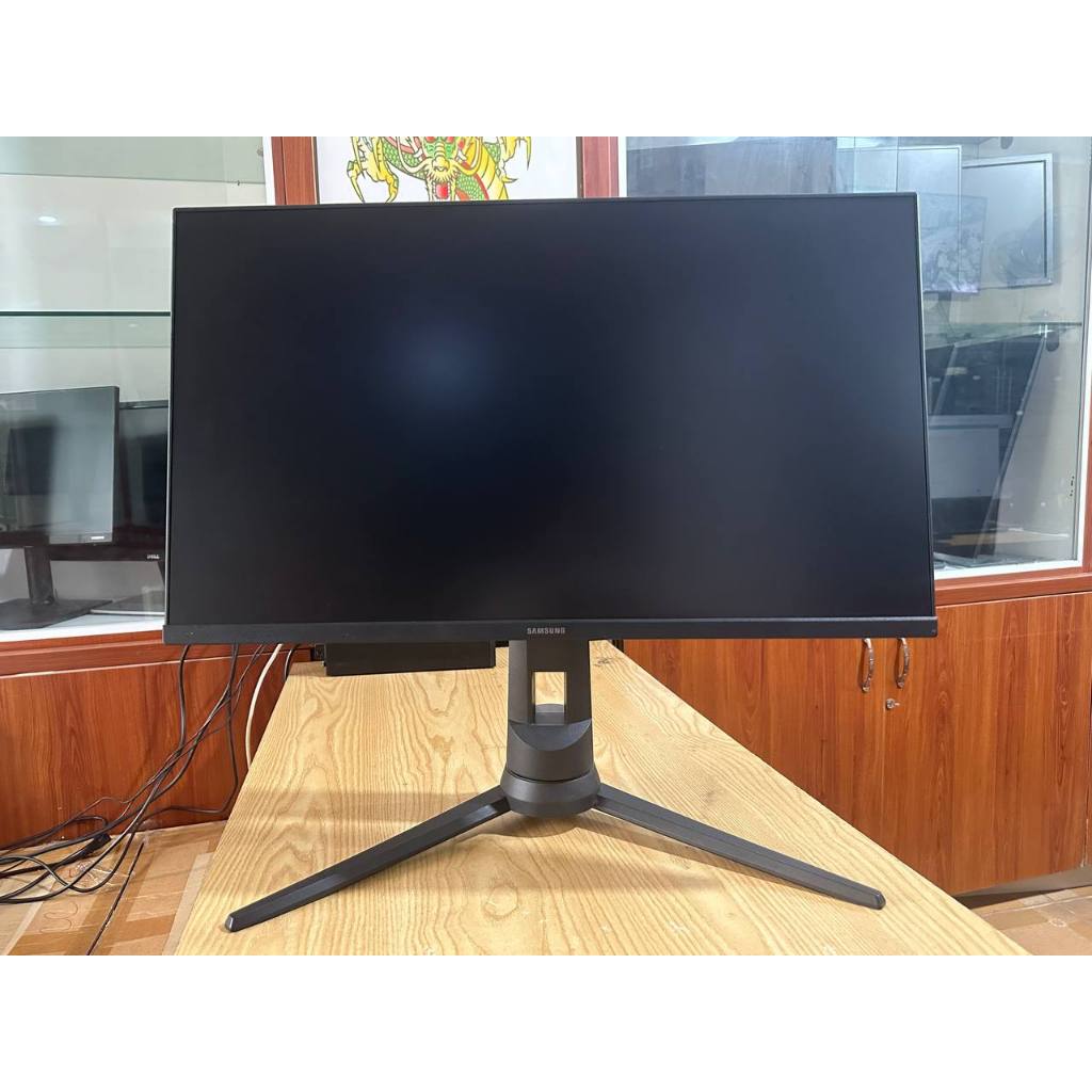 Màn hình Samsung LF27G35TFWEXXV 27 inch FHD VA 144Hz
