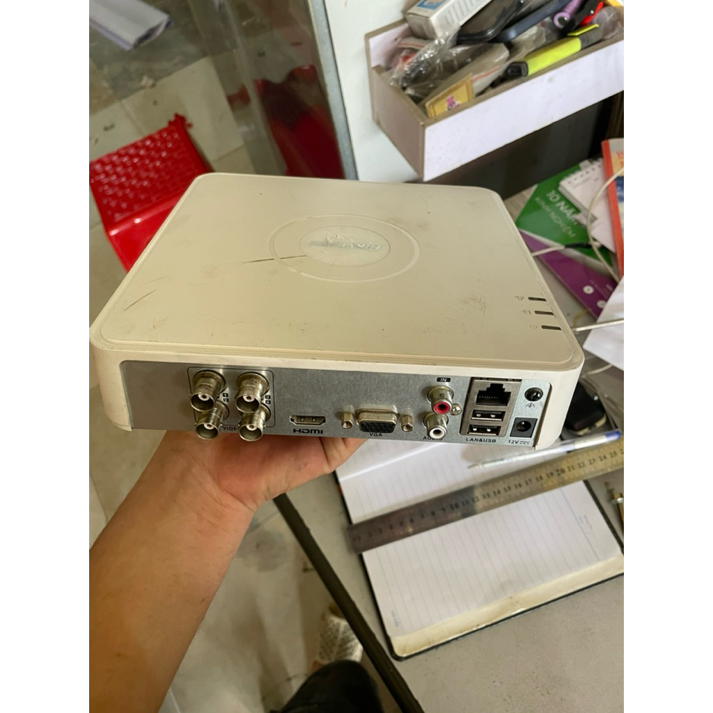 Đầu Ghi Camera Cũ Hikvision DS-7104HGHI-F1