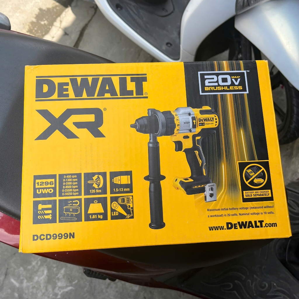 Máy Khoan Động Lực Pin DeWalt DCD999N-B1 20V Max XR FlexVolt Advantage - 126Nm, Không Chổi Than