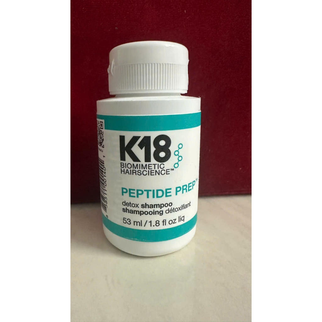 K18 Peptide Prep Detox Shampoo, một loại dầu gội thải độc chuyên sâu dành cho tóc và da đầu