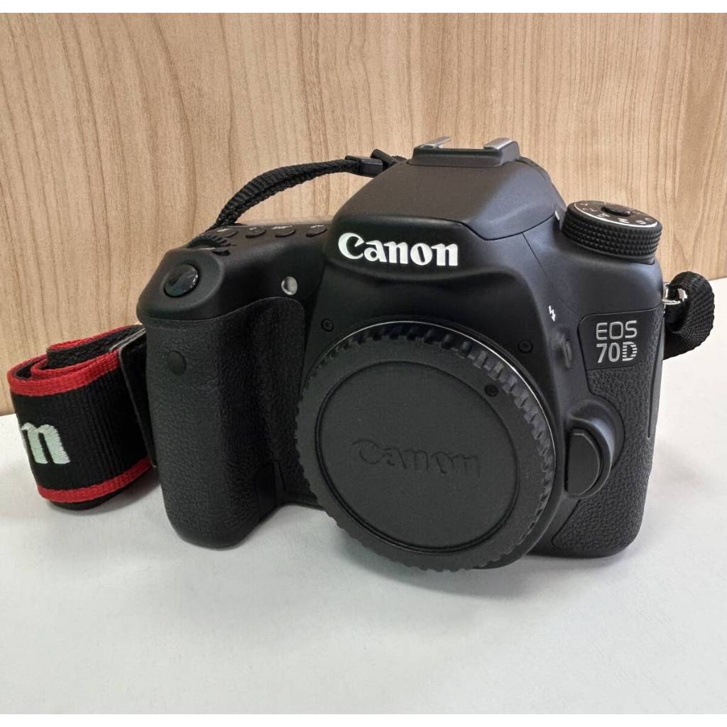 Lỗi - Thanh lý - Máy ảnh canon 70D (màn xoay lật mới)