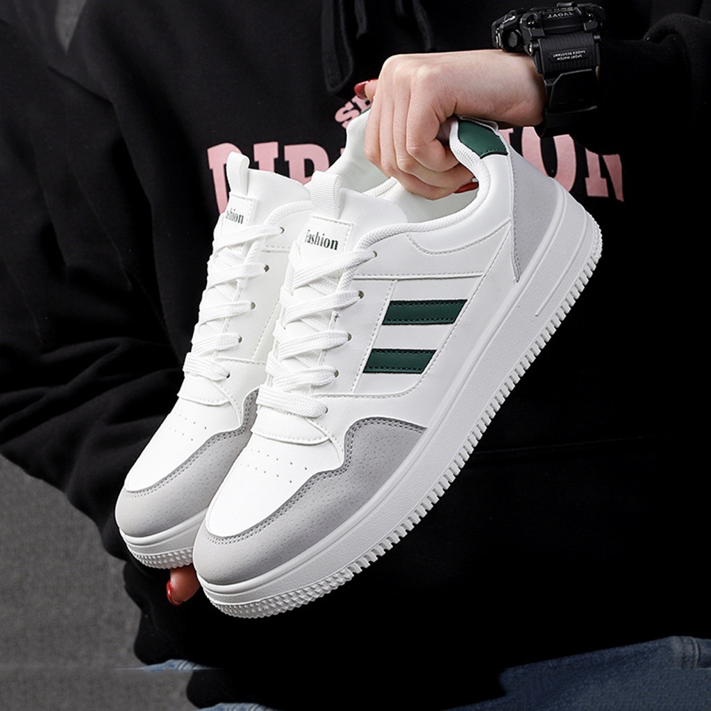 Giày sneaker nam LAKINTA giày thể thao nam đơn giản mẫu mới  LKT7008