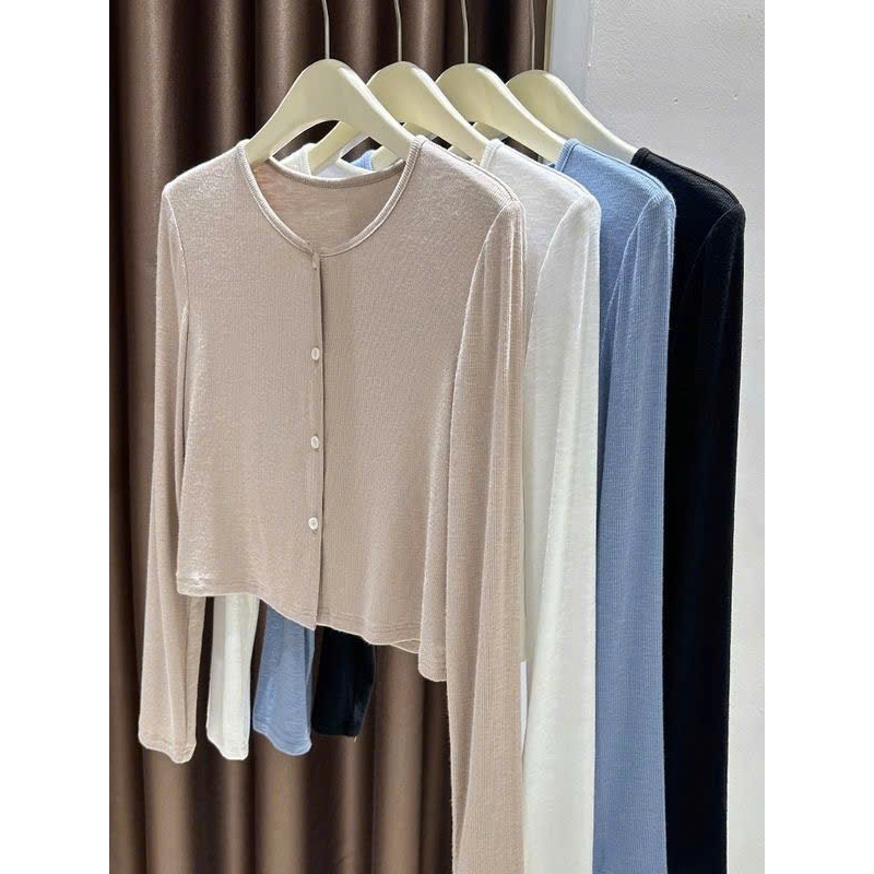Áo khoác cardigan trơn mỏng dành cho nữ chất mềm mịn, co giãn thoải mái. CARDIGAN TRƠN MỎNG | BigBuy360 - bigbuy360.vn