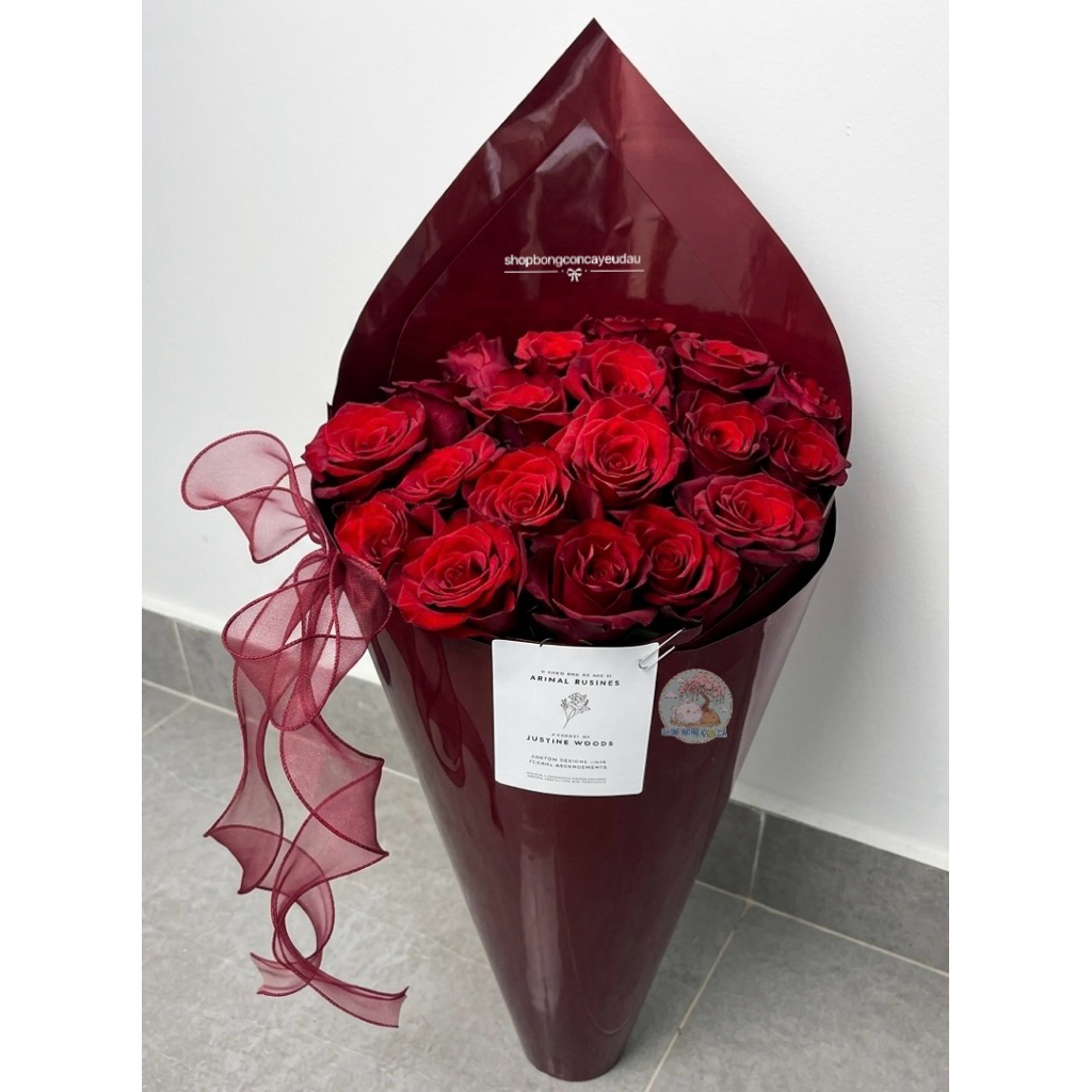 bó hoa hồng ecudor tươi sang trọng mùi hương quý phái.