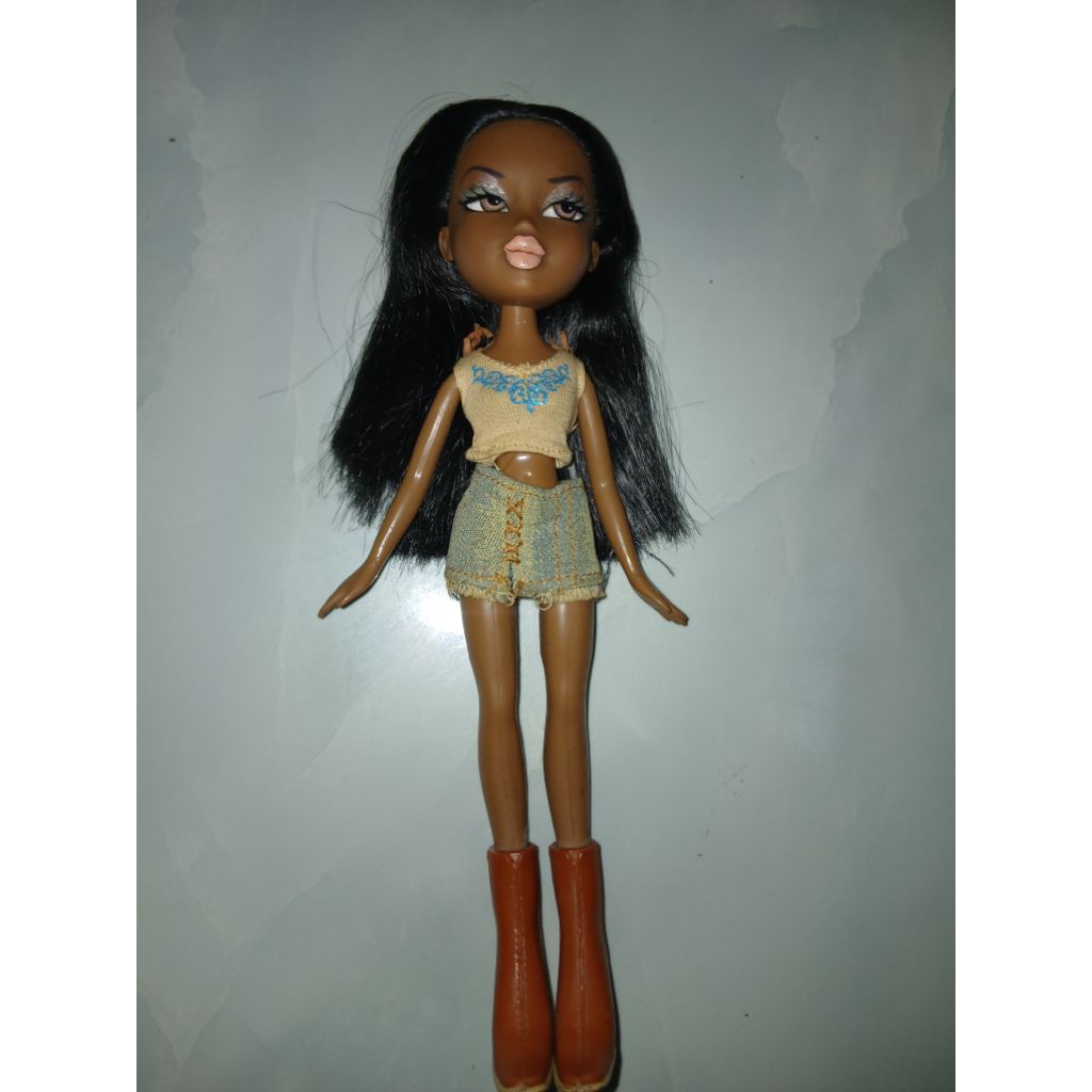 Búp bê Bratz Sasha chính hãng.