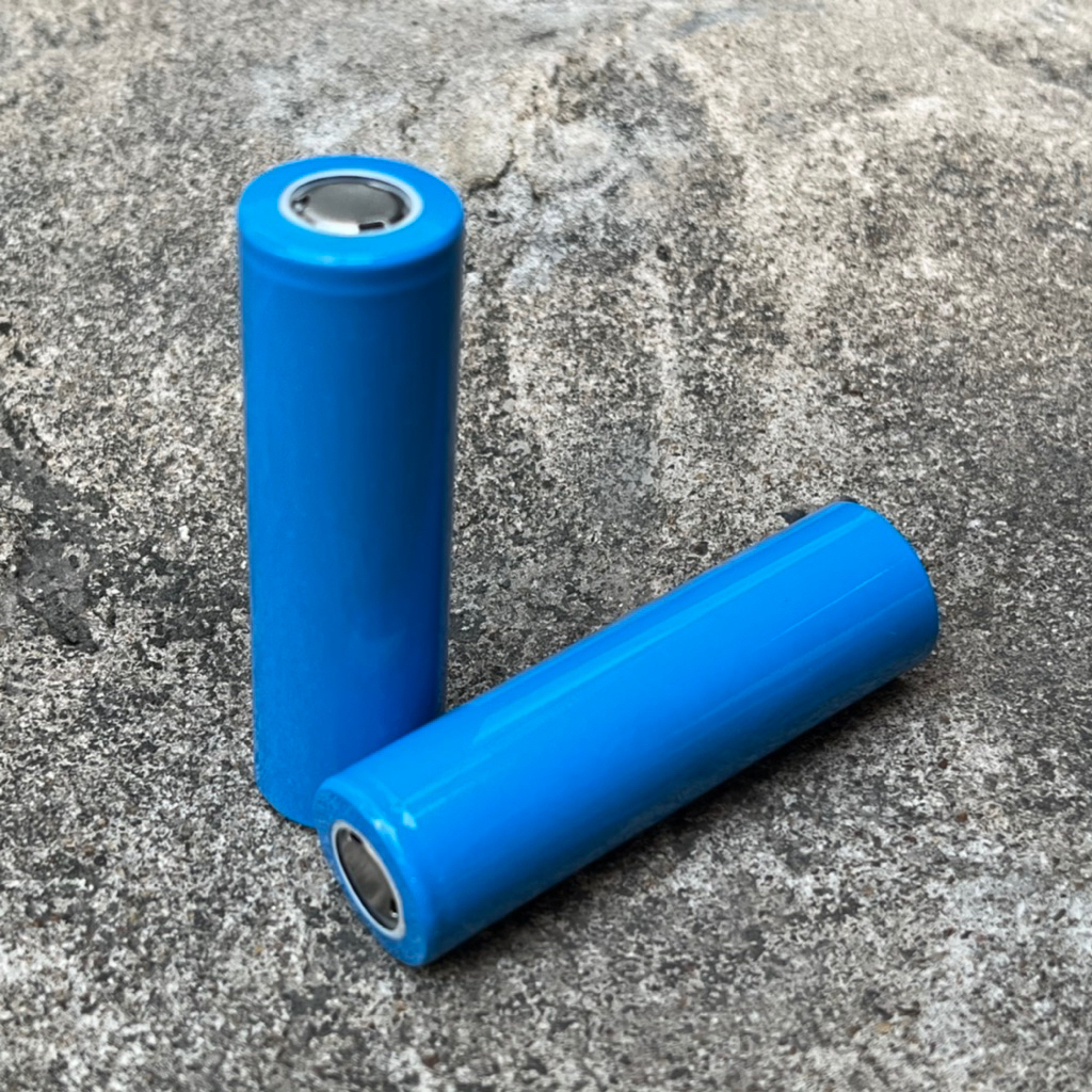 Pin Tesla 21700 4800mAh xả 15A chưa hàn kẽm hình thức 98% bọc lại vỏ